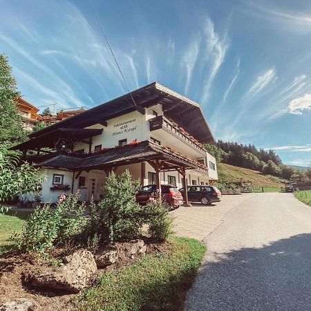 Fruehstueckspension Auer - Haus Kargl Schladming Exterior photo