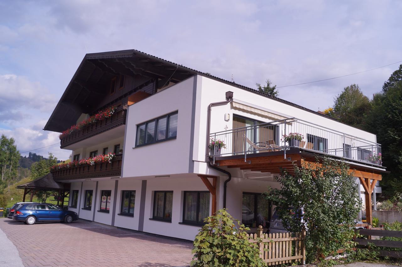 Fruehstueckspension Auer - Haus Kargl Schladming Exterior photo